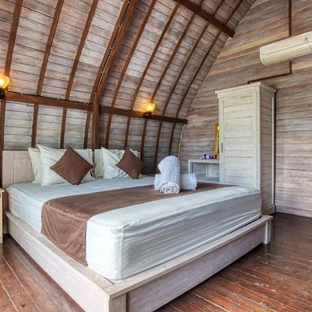Megaland Bungalow Batununggul Bagian luar foto