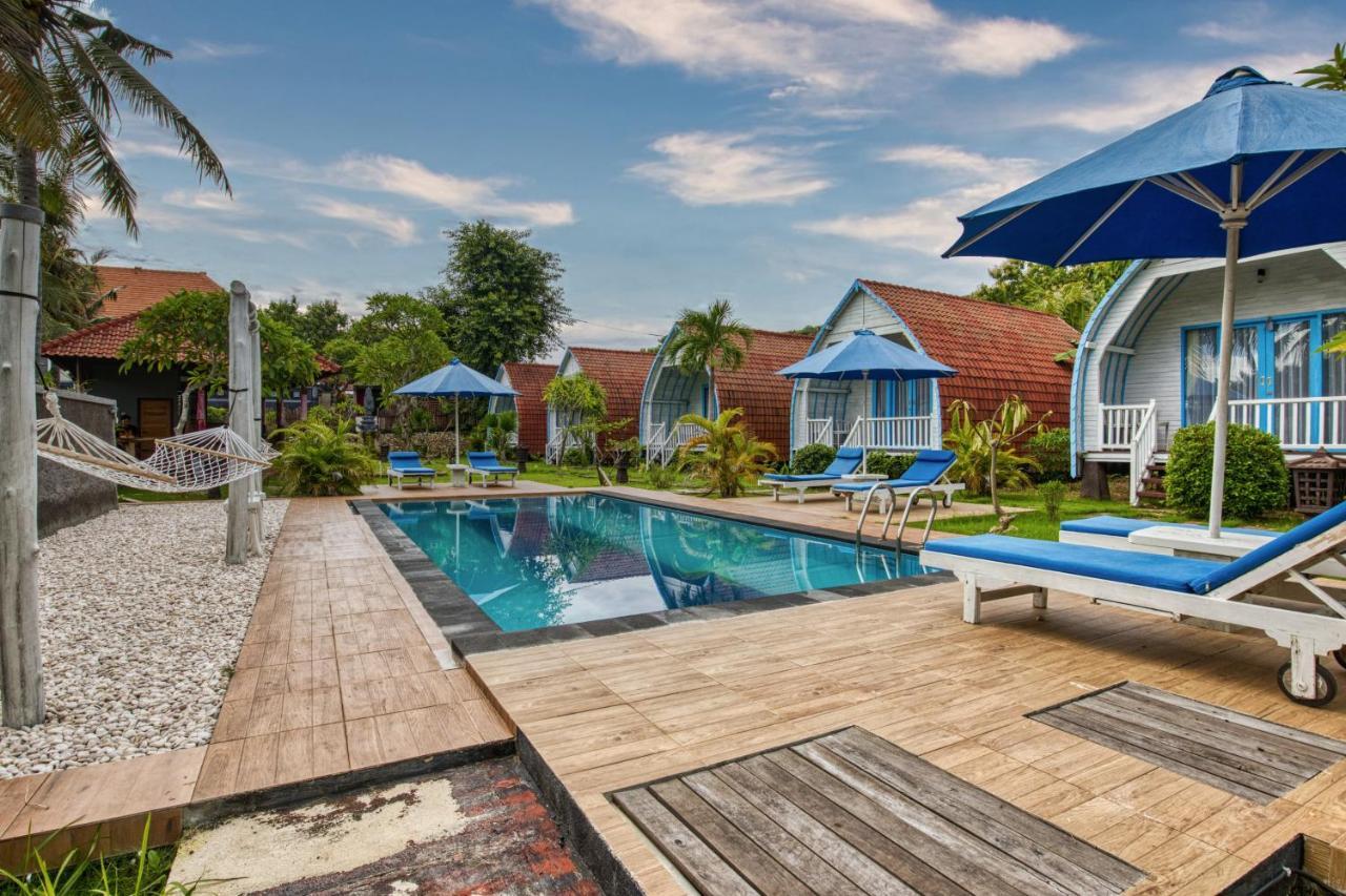 Megaland Bungalow Batununggul Bagian luar foto