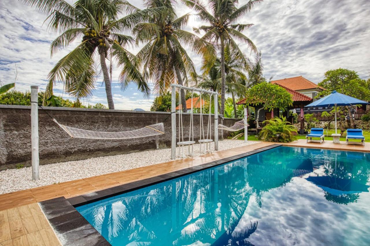 Megaland Bungalow Batununggul Bagian luar foto