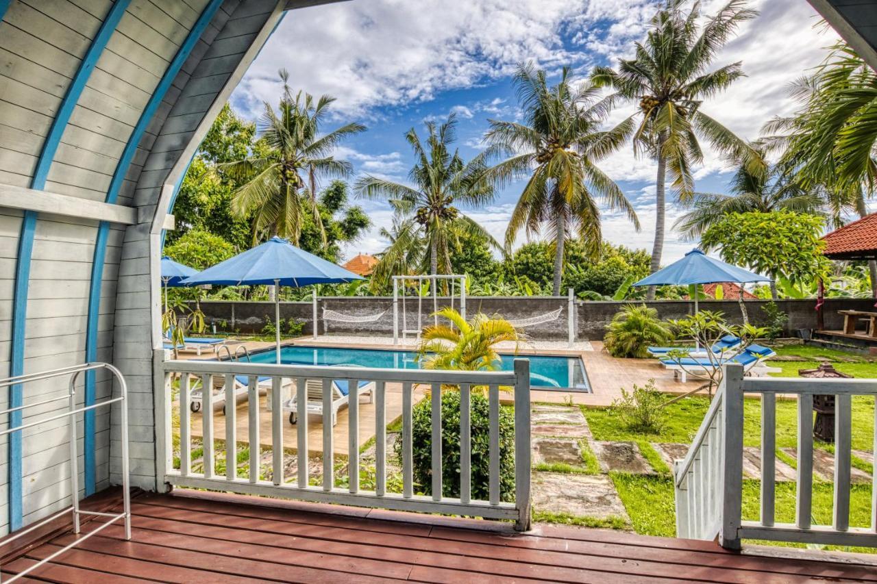 Megaland Bungalow Batununggul Bagian luar foto